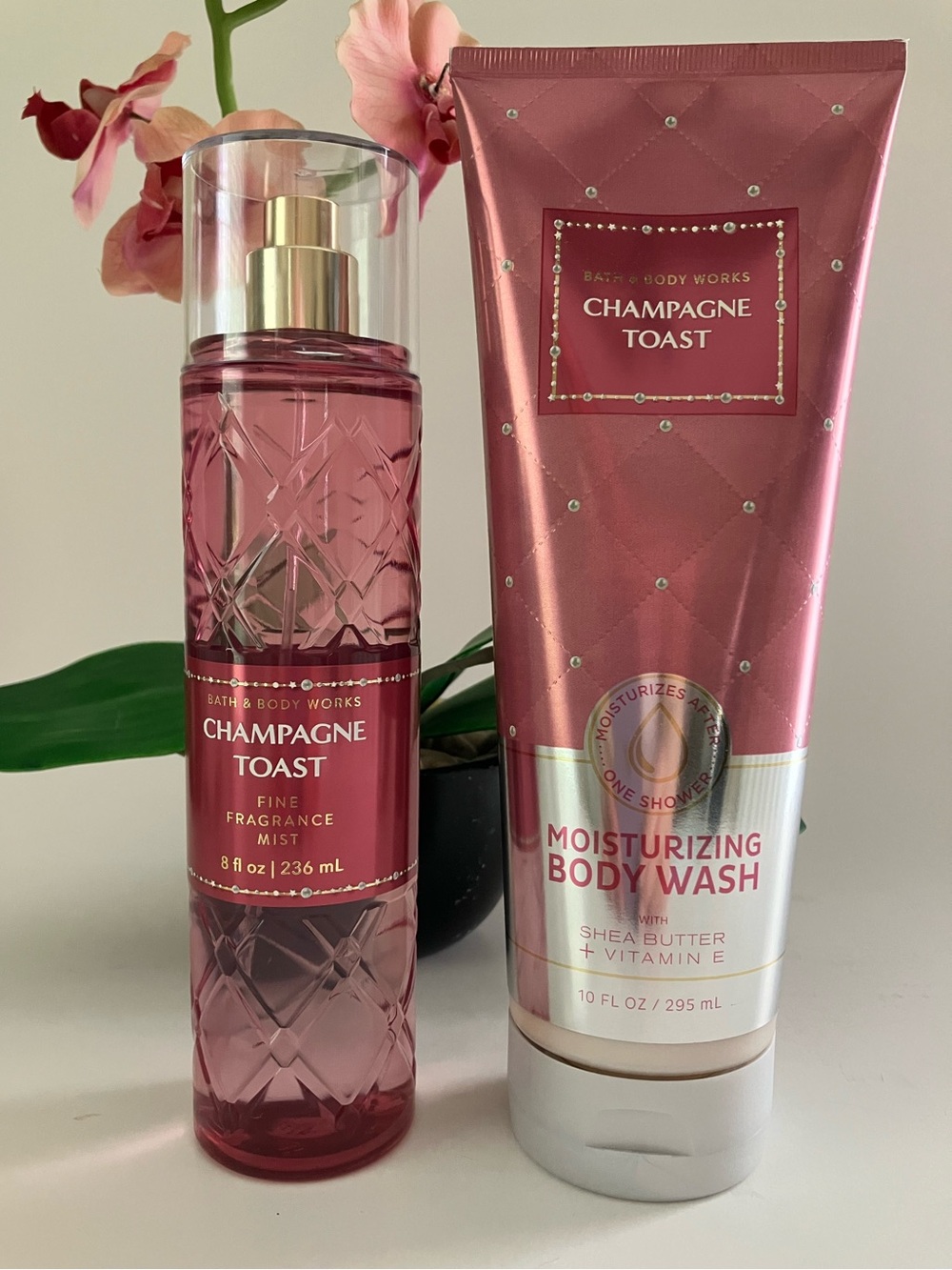 Bath & Body Works Champagne Toast - Signature Collection Body Care 2 Pc Bundle